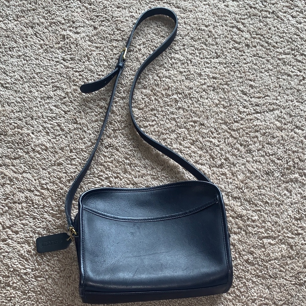 Coach Vintage Metropolis 9087 Luxury Designer Navy Blue Leather Crossbody Bag